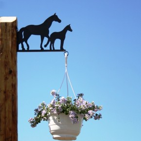 Hanging basket bracket Horses